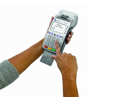  VX520 VeriFone Платежный терминал  GPRS/CTLS/настольный с батареей/  M252-723-A3-EUA-3 POS Vx520   фото в интернет-магазине Бизнес РОСТ  - торговое оборудование.